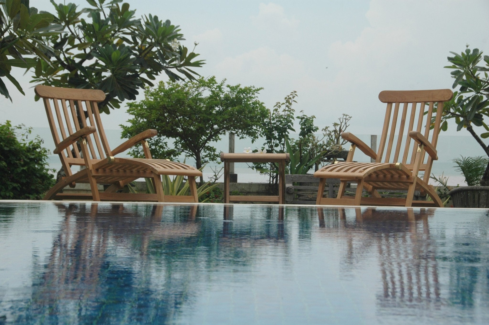 Anderson Teak Royal Steamer – (No Cushion) by Anderson Teak