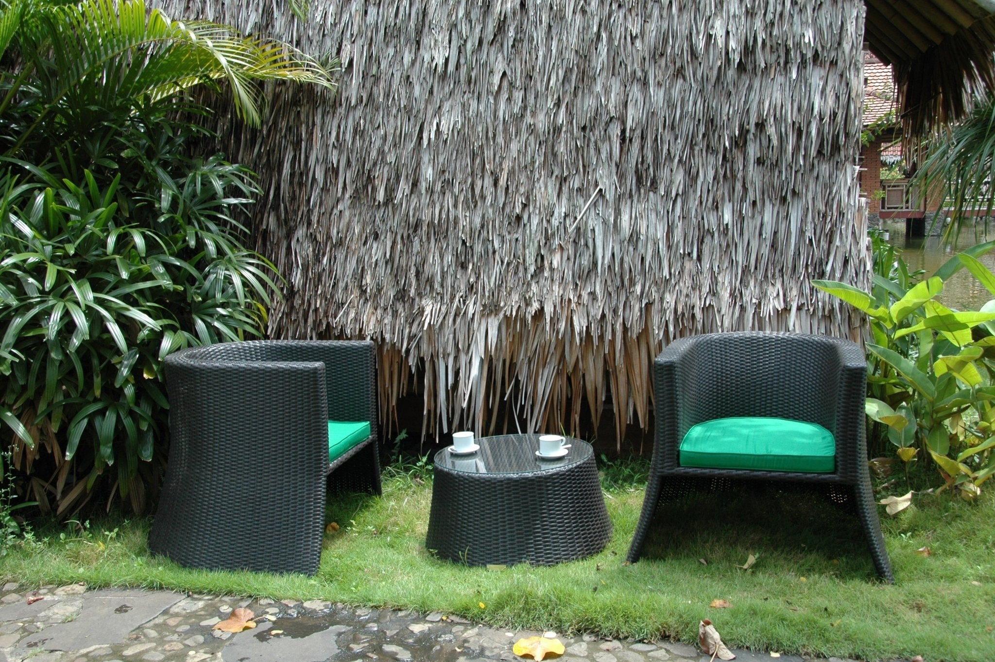 Milano Table Set – () by Anderson Teak