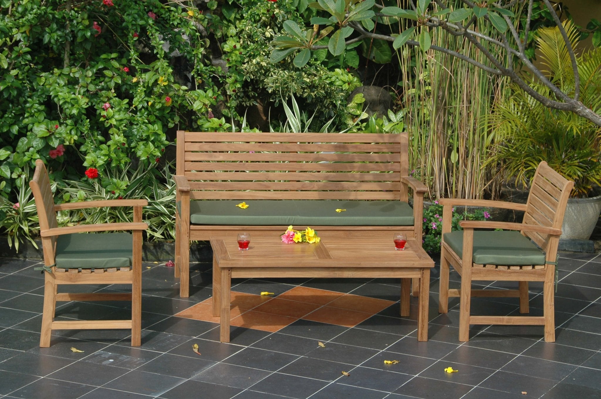 Victoria Conversation Set – () by Chapman Collection