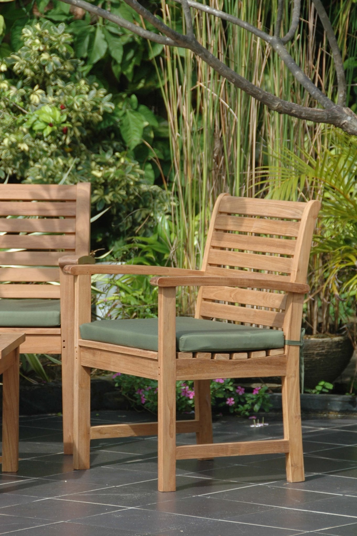 Victoria Conversation Set – () by Chapman Collection